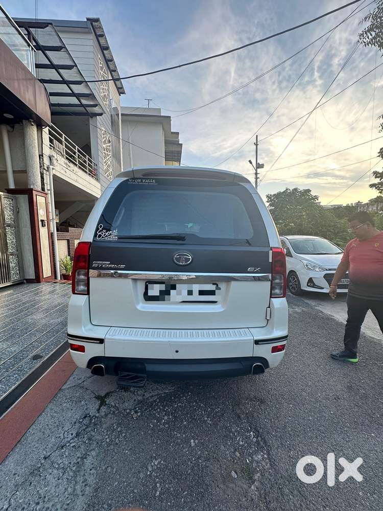 Tata Safari Storme Diesel 2015