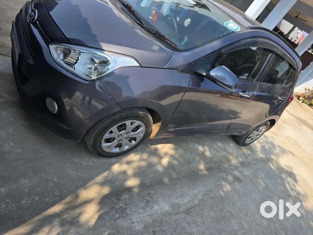 Hyundai Grand I10 2014 Petrol 70000 Km Driven