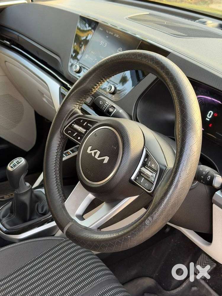 Kia Carens 1.5 Prestige 7 Str, 2025, Petrol