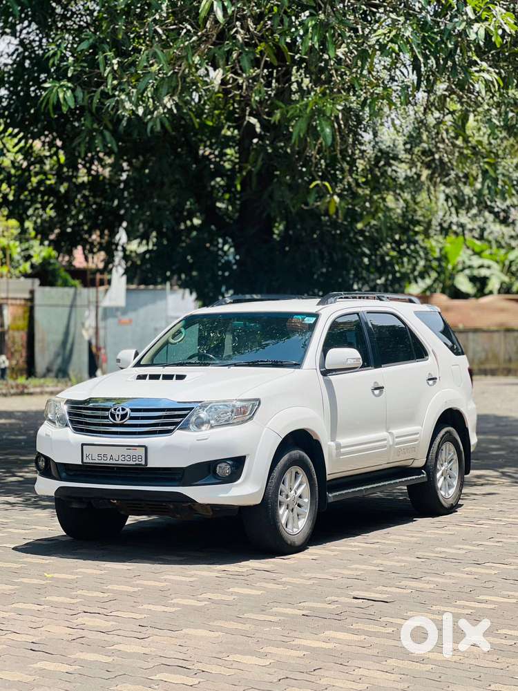 Toyota Fortuner 2011-2016 4x2 At, 2014, Diesel