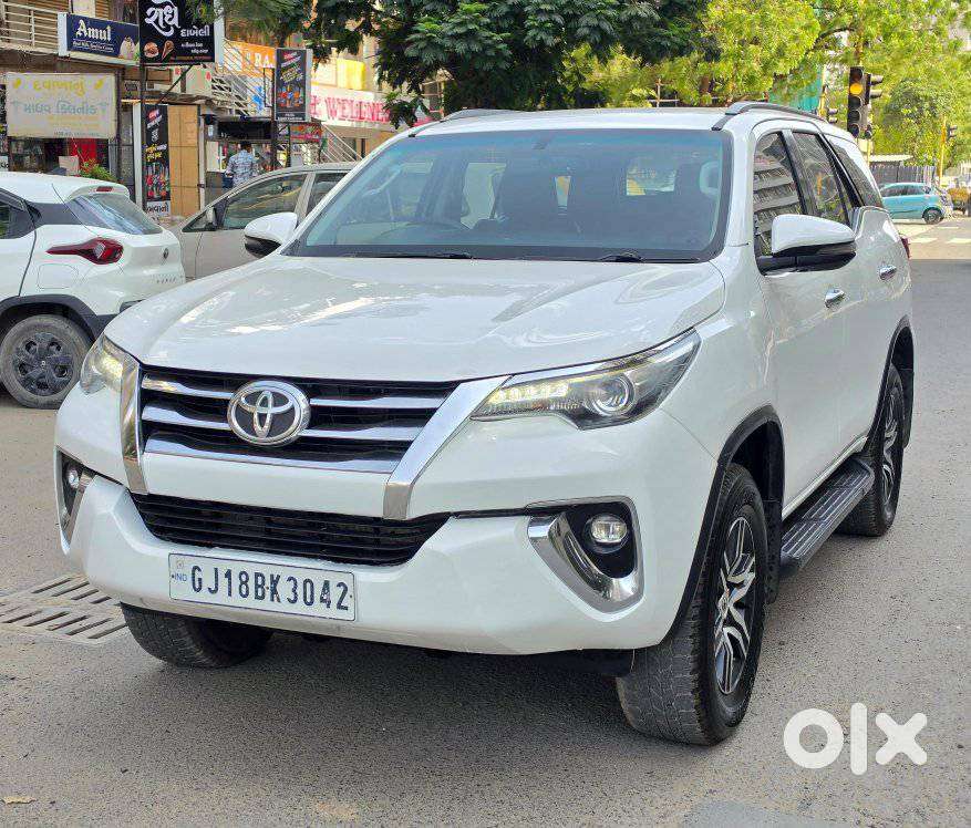 Toyota Fortuner 4x2 At 2.8 Diesel, 2019, Diesel