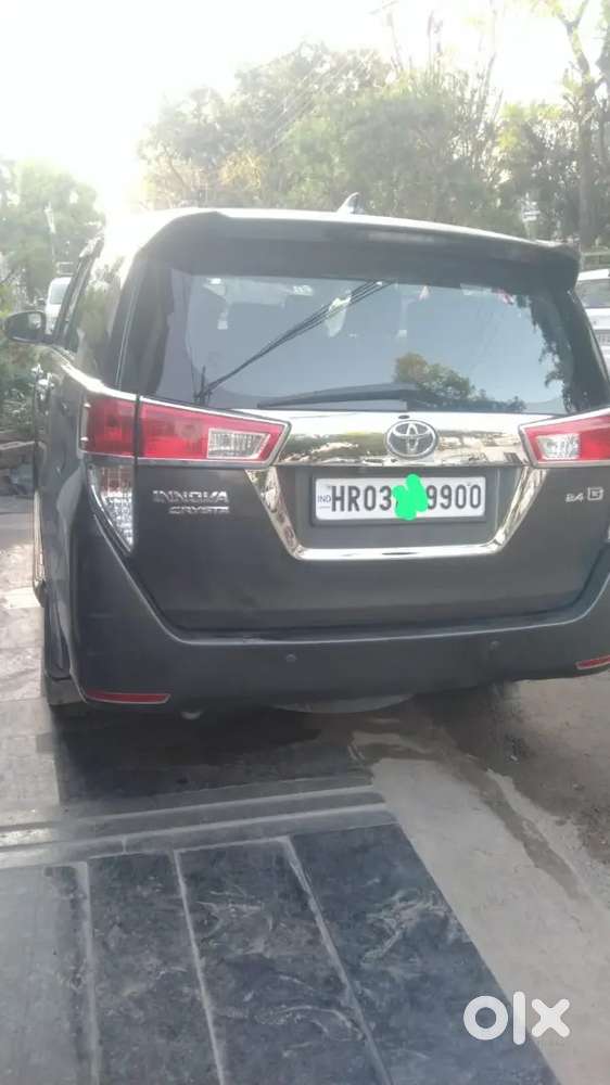 Toyota Innova Crysta 2018 Diesel 135000 Km Driven