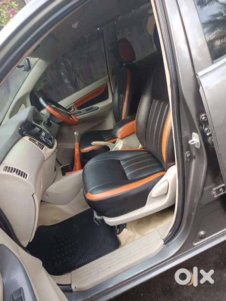 Toyota Innova 2.5 Gx 2011