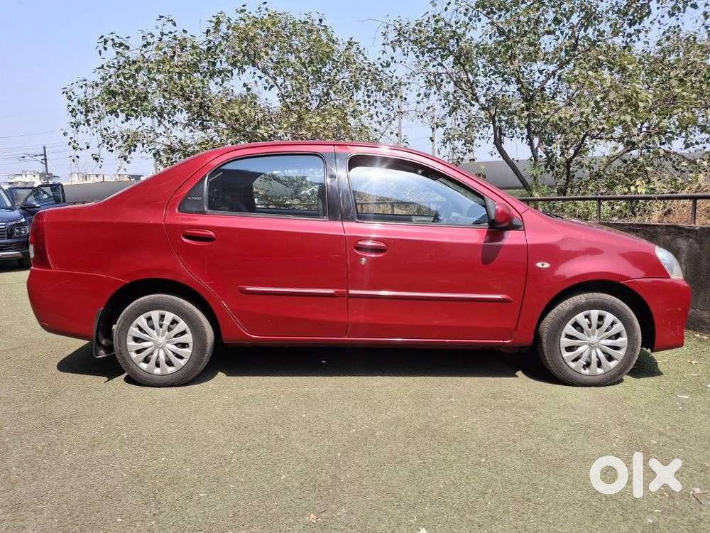 Toyota Etios 2010-2012 G, 2011, Petrol