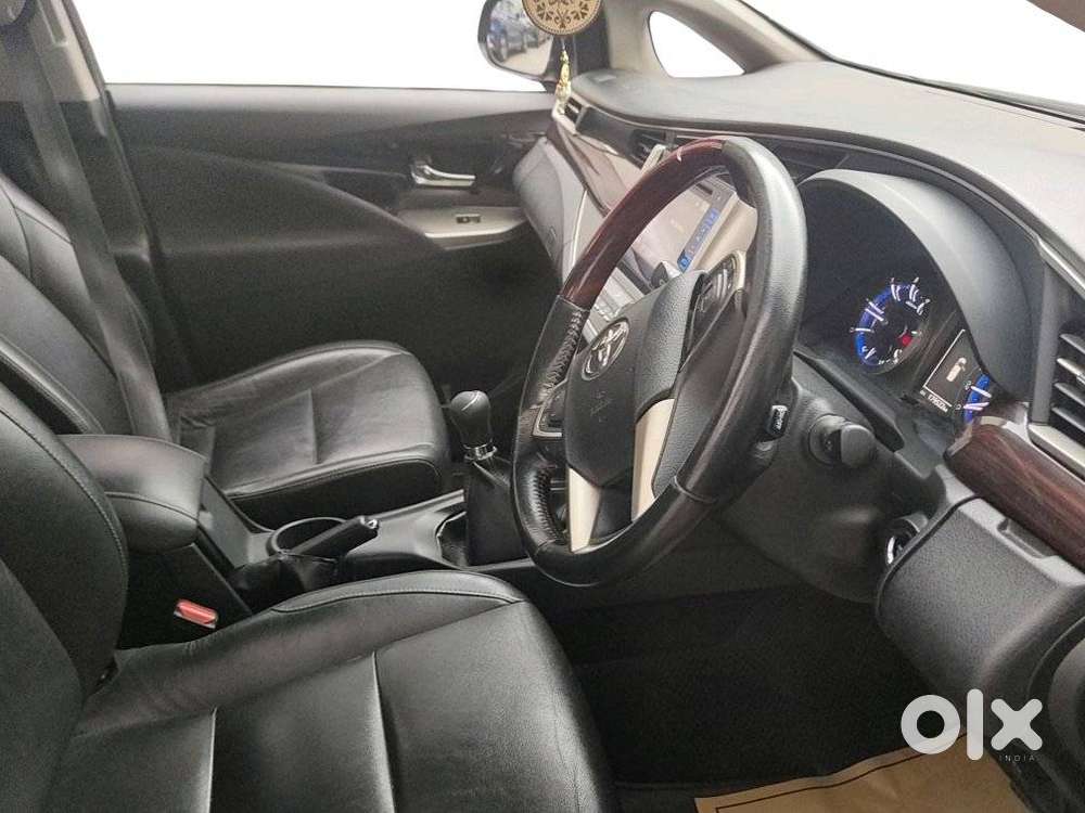 Toyota Innova Crysta 2.4 Z 7 Str, 2017, Diesel
