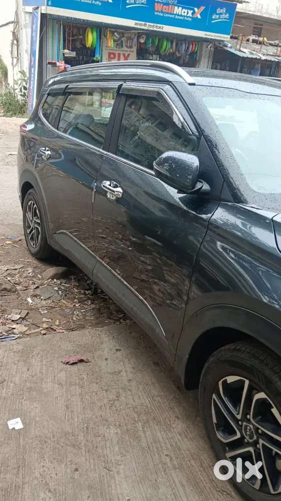 Kia Carens 2024 Diesel 29000 Km Driven