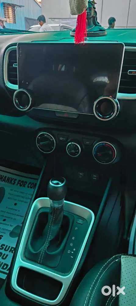 Hyundai Venue 2019 Petrol 69000 Km Driven Automatic