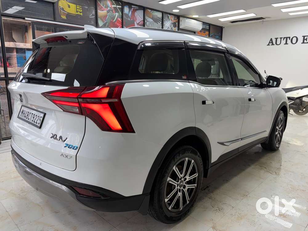 Mahindra Xuv700 2.2 Ax 7 Diesel Mt Luxury Pack Str, 2023, Diesel