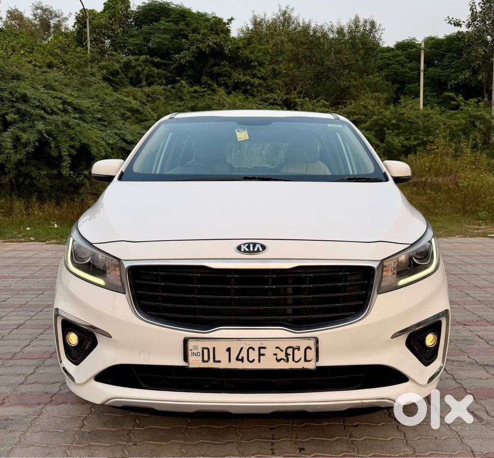 Kia Carnival Premium, 2021, Diesel