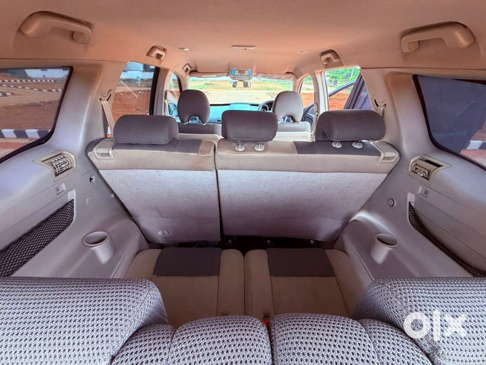 Vip Look Suv For Sale – Mahindra Xuv500 W6 (automatic)