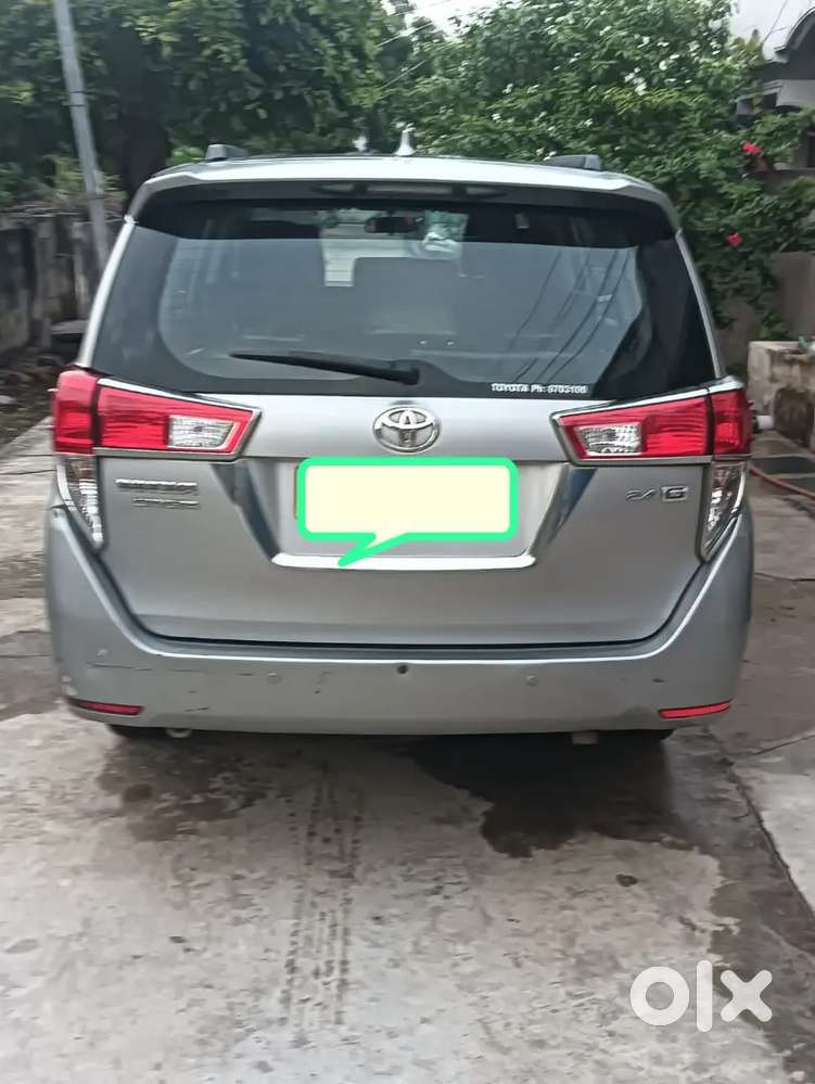 Toyota Innova Crysta 2017 Diesel 205000 Km Driven