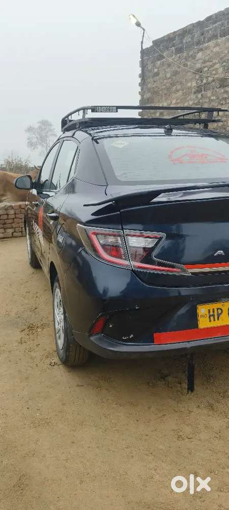 Hyundai Aura 2022 Cng & Hybrids Well Maintained