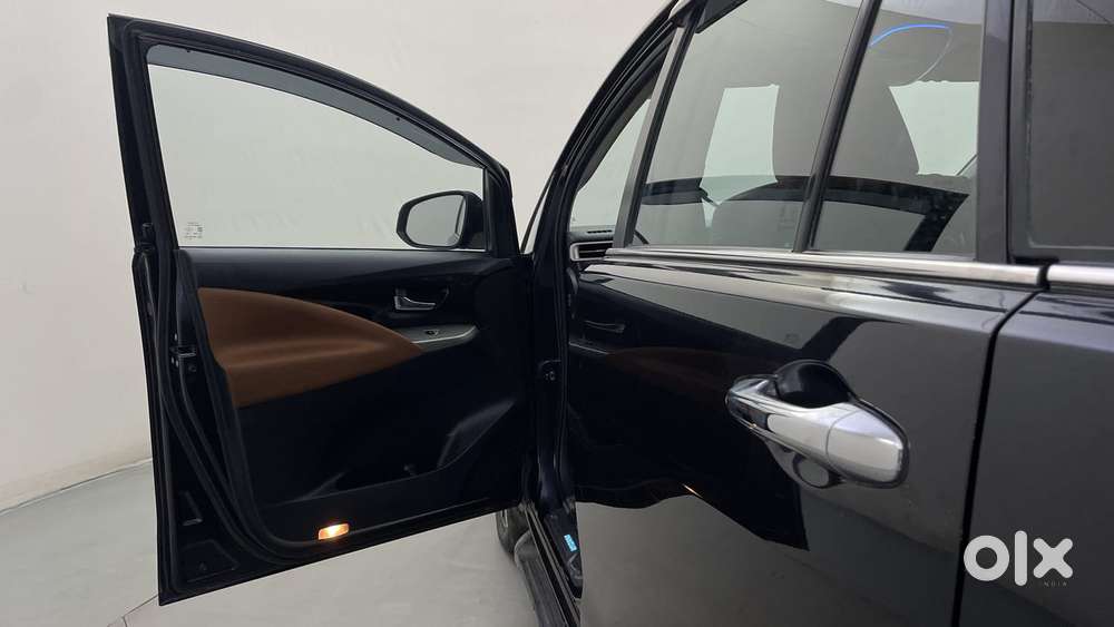 Toyota Innova Crysta [2020-ongoing] 2.7 Zx At 7 Str, 2022, Petrol