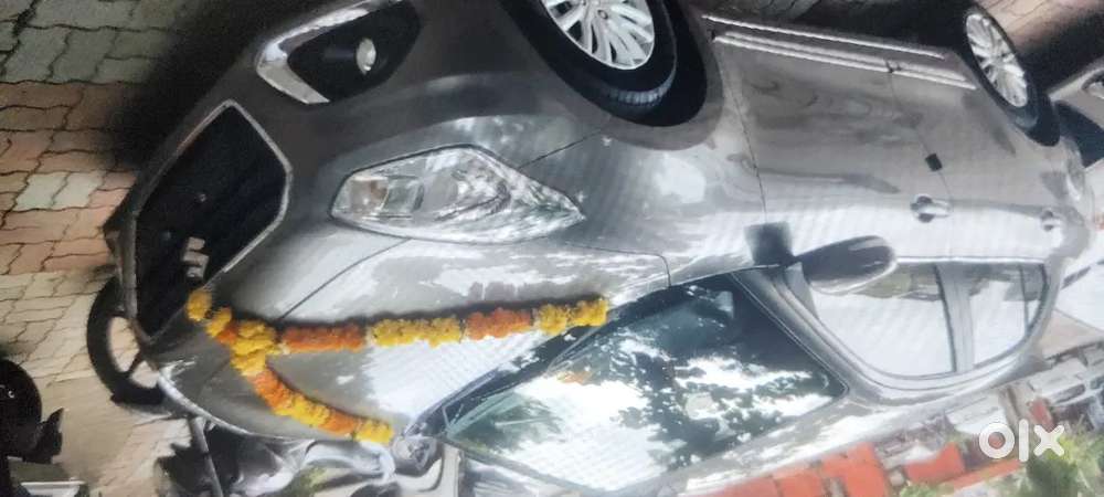 2nd Owner Maruti Dzire Zxi 2022