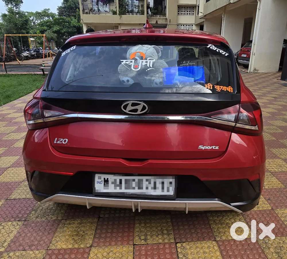 Hyundai I20 Sportz Ivt Petrol Automatic 2025