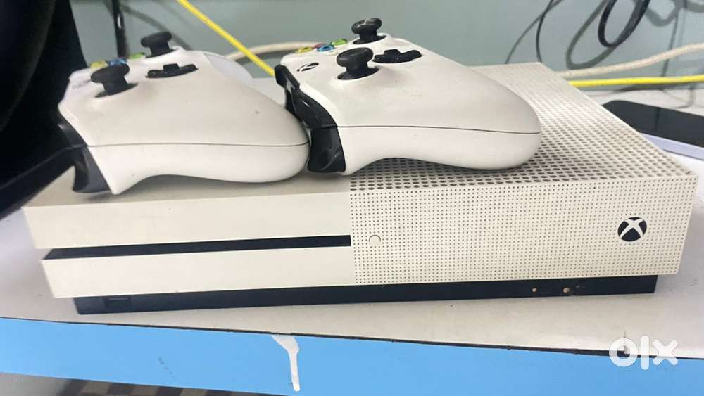 Xbox one S 1TB USA purchased