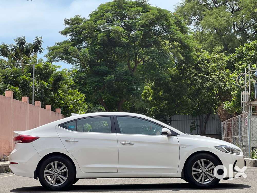 Hyundai Elantra 2.0 Sx Option At, 2018, Petrol