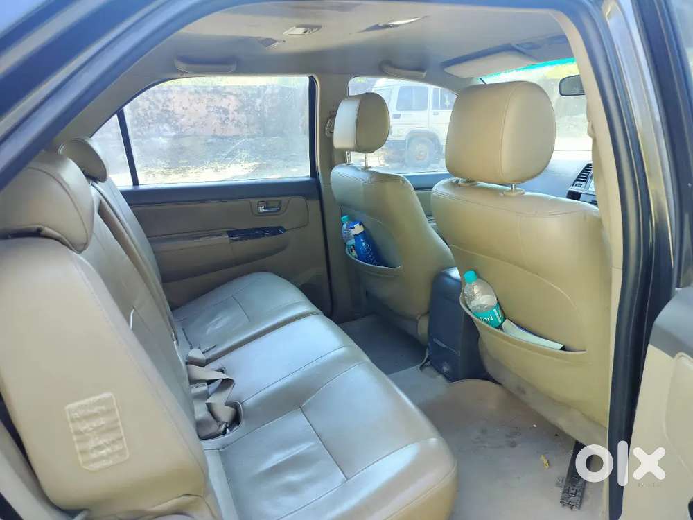 Toyota Fortuner 2013 Diesel 145000 Km Driven