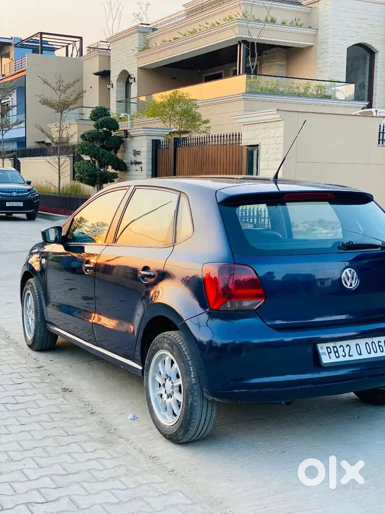 Polo ਬਹੁਤ ਘੱਟ ਚੱਲੀ ਸਾਰੀ ਫੈਮਲੀ ਕੈਨੇਡਾ