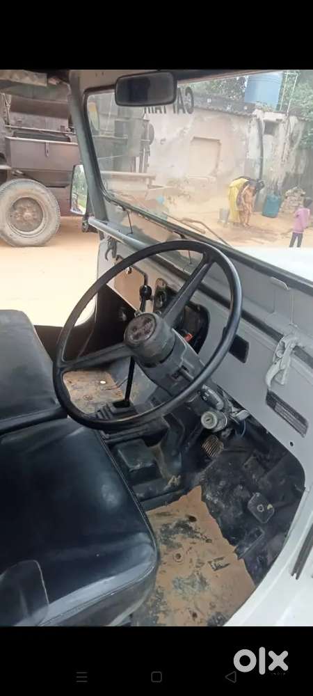 महिंद्रा मेजर जीप