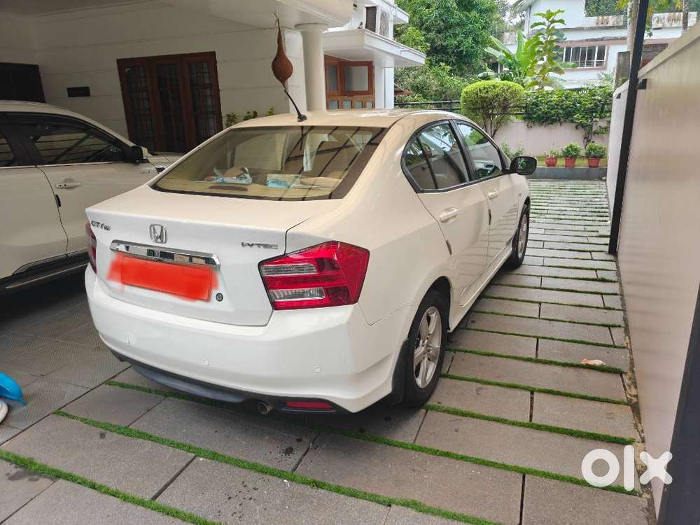 2012 July  Honda City, Petrol, Wiite