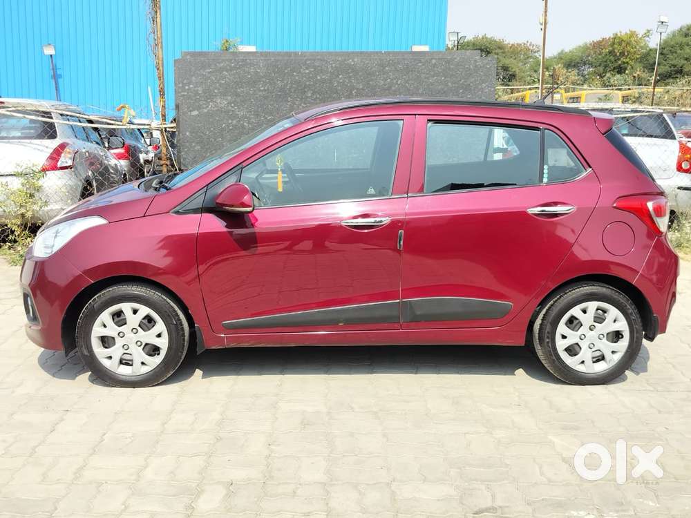 Hyundai Grand I10 2013-2016 At Sportz, 2014, Petrol