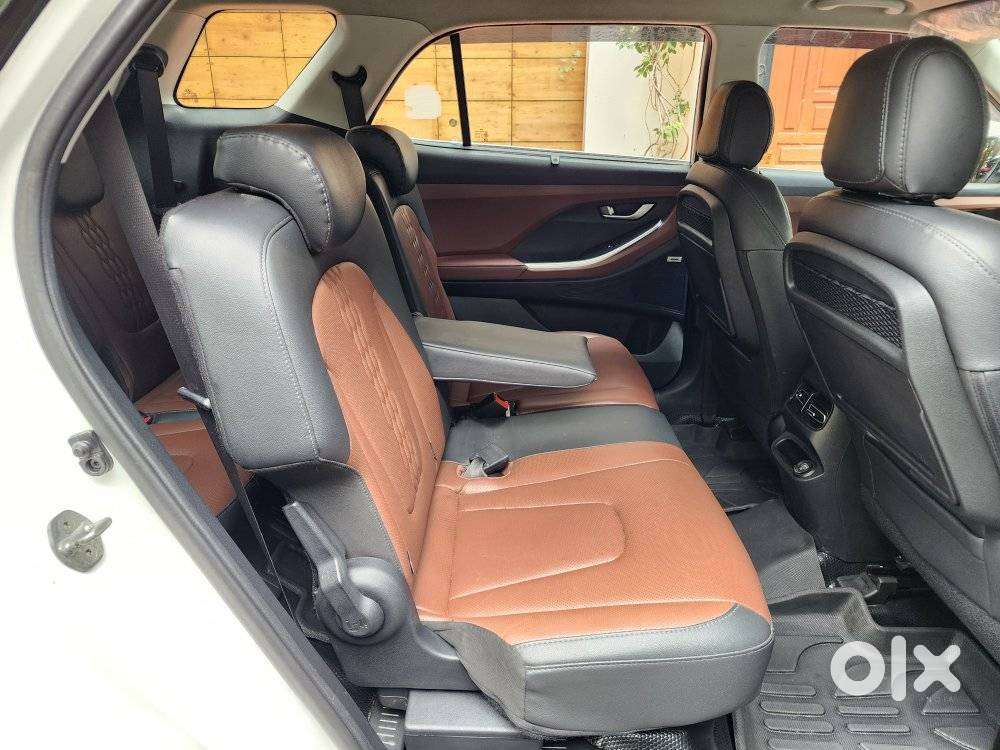 Hyundai Alcazar Platinum, 2021, Petrol