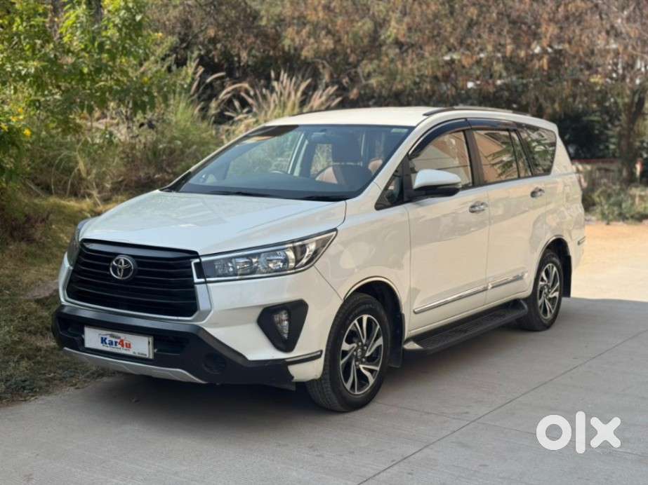 Toyota Innova Crysta [2020-ongoing] 2.4 Gx At 7 Str, 2021, Diesel