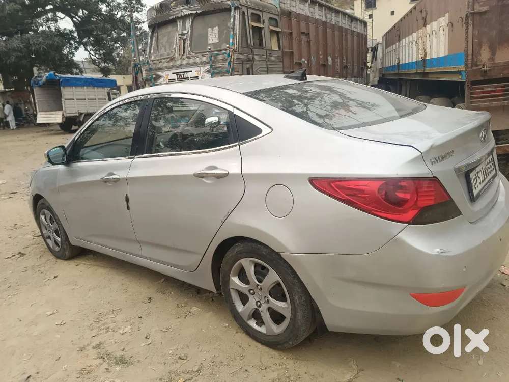 Hyundai Verna 2013
