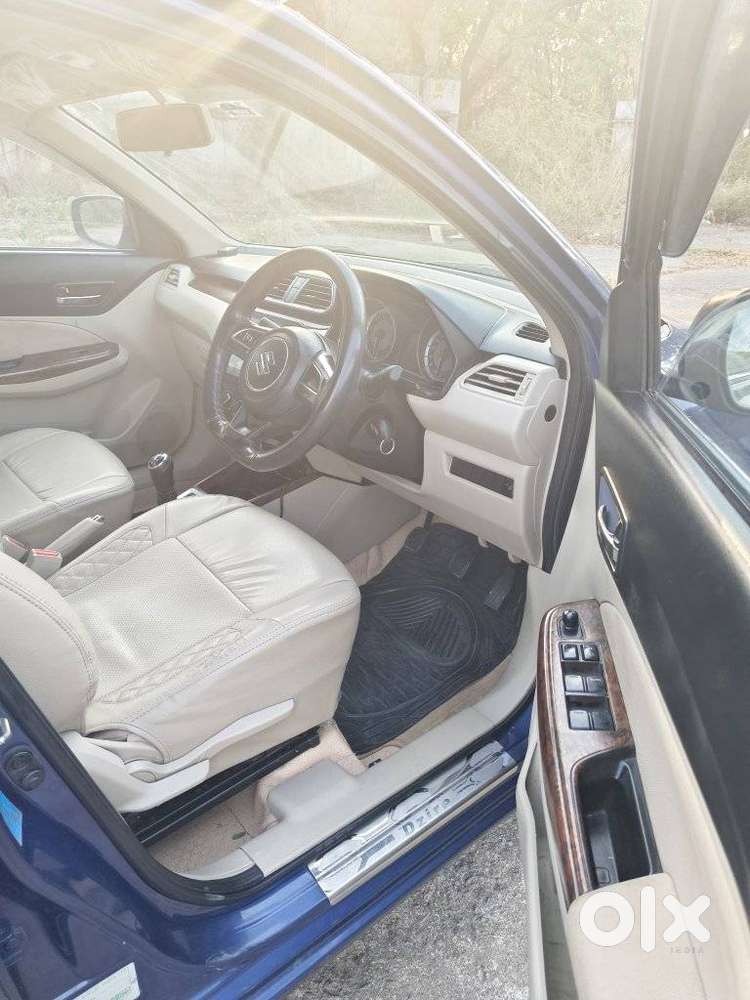 Maruti Suzuki Swift Dzire Vxi Optional, 2020, Petrol