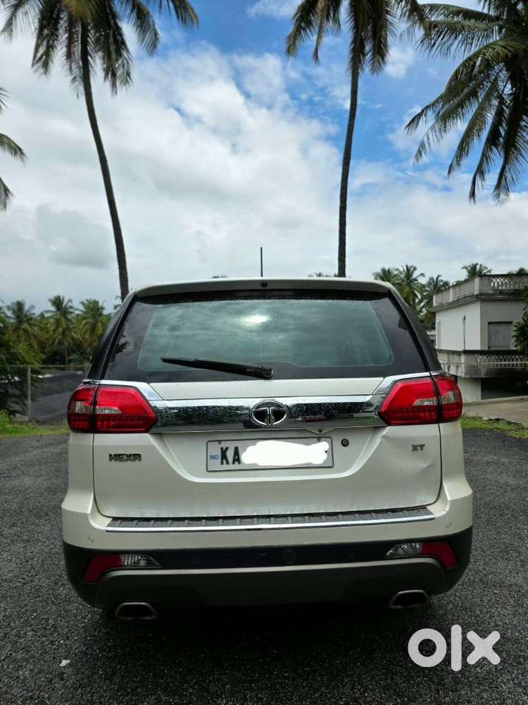 Tata Hexa 2.2 Xt 4x2 7 Str Dual Tone, 2017, Diesel