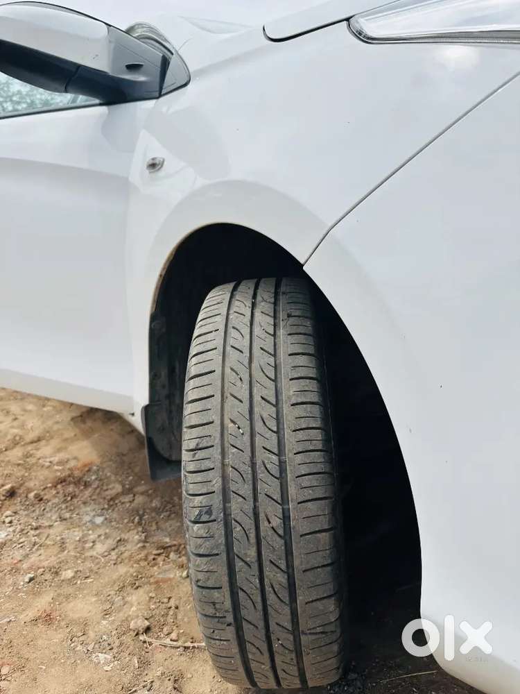 Toyota Yaris 2019 Petrol 72360 Km Driven