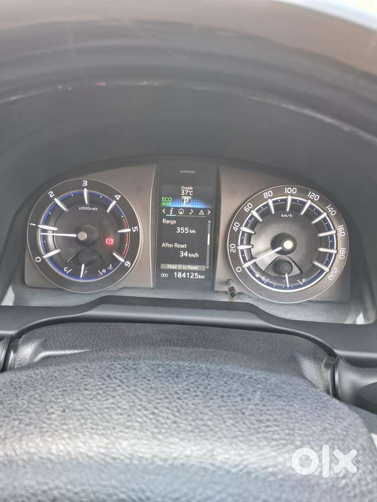 Toyota Innova Crysta 2.8z Automatic 2018 Diesel Automatic 1st Owner