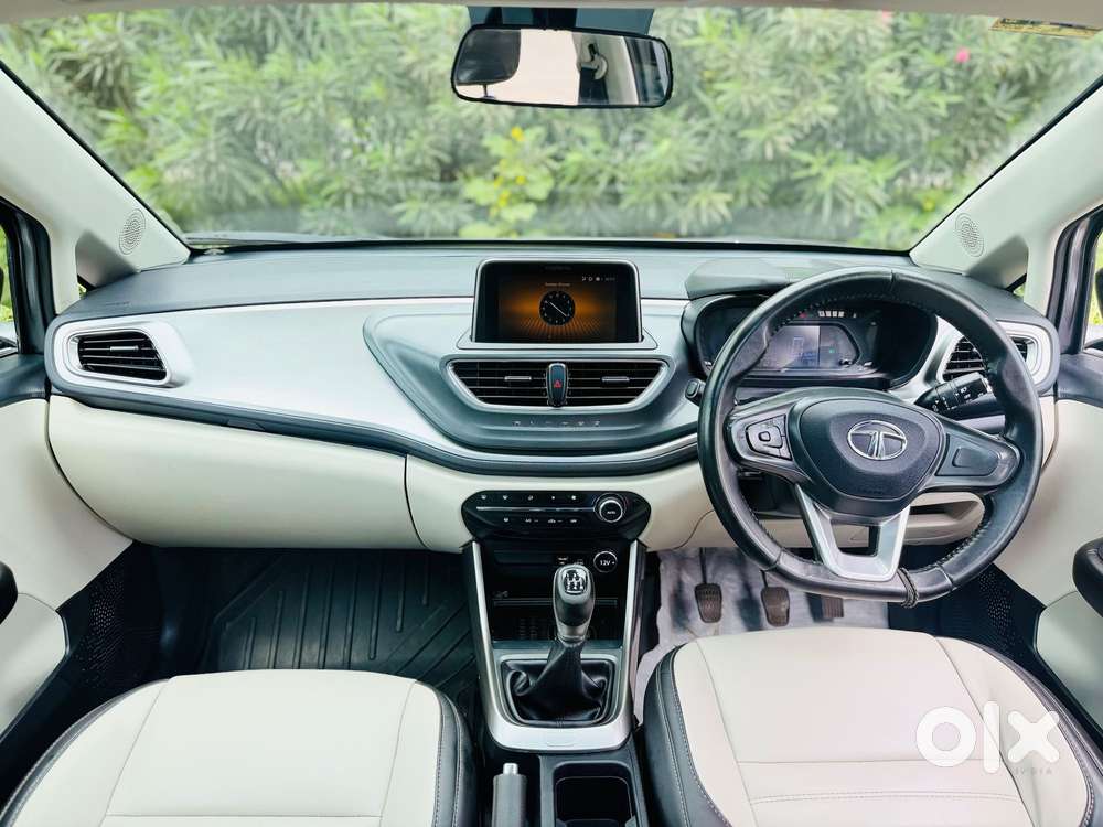 Tata Altroz Xz Plus (s) Icng, 2023, Cng & Hybrids