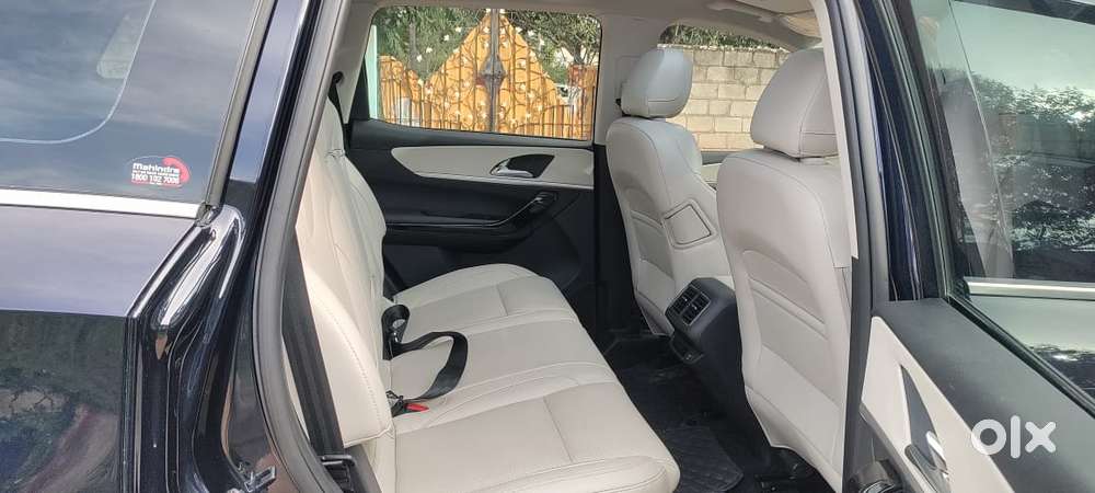 Mahindra Xuv700 2.2 Ax 7 Diesel Mt Str, 2025, Diesel