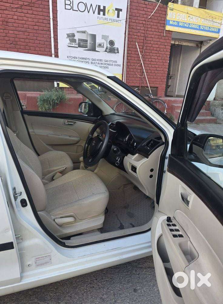 Maruti Suzuki Dzire 1.2 Vxi, 2017, Petrol