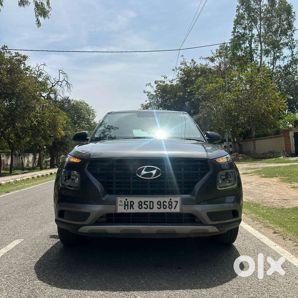 Hyundai Venue 1.2 S Plus, 2020, Petrol