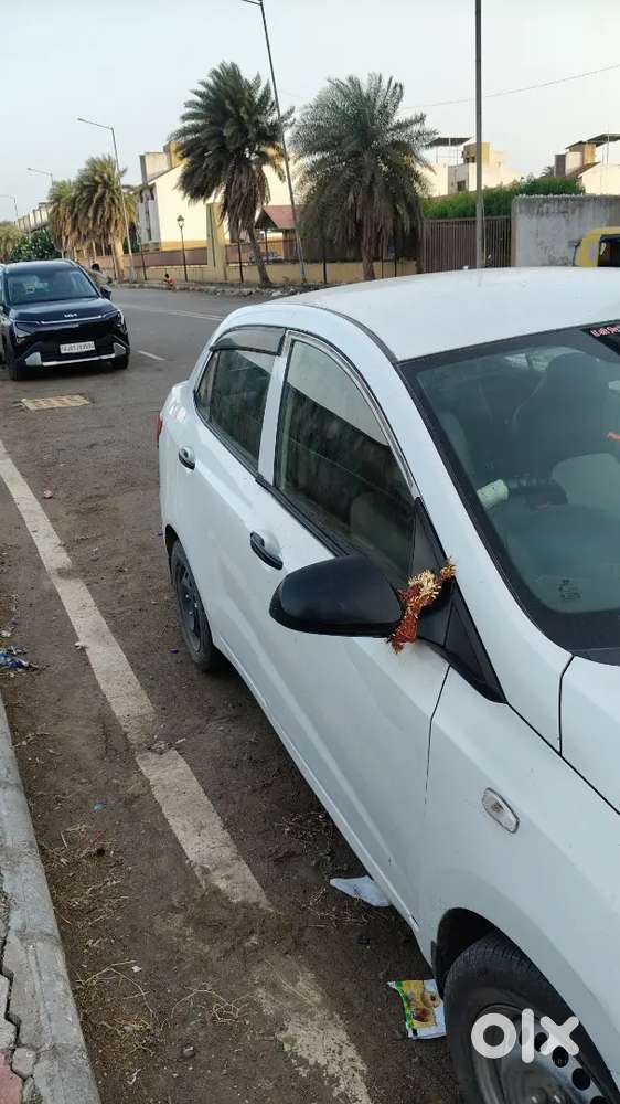 Hyundai Xcent 2018