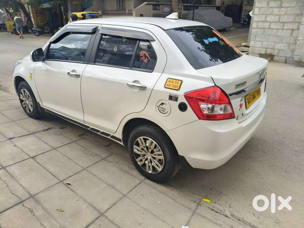 Maruti Suzuki Dzire 1.2 Vxi Cng, 2022, Cng & Hybrids