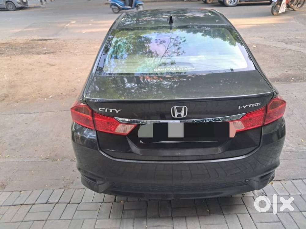 Honda City V Mt Exclusive, 2022, Petrol