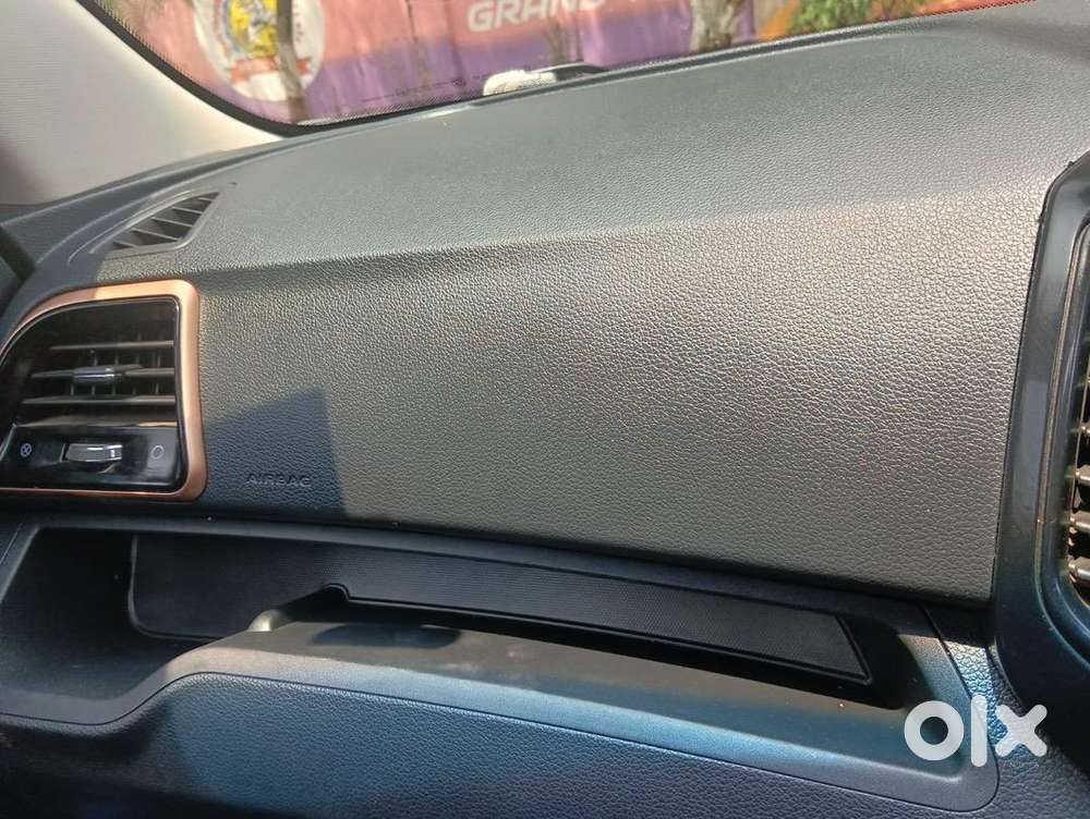 Mahindra Xuv400 Ev 2025