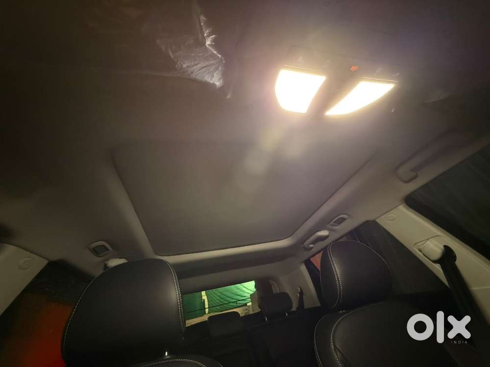 Mahindra Xuv 3xo Revx A (automatic) 2026
