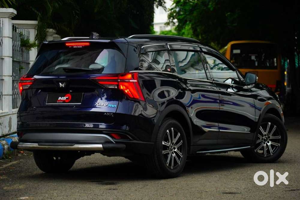Mahindra Xuv700 2.0 Ax 7 Petrol At Str, 2023, Petrol