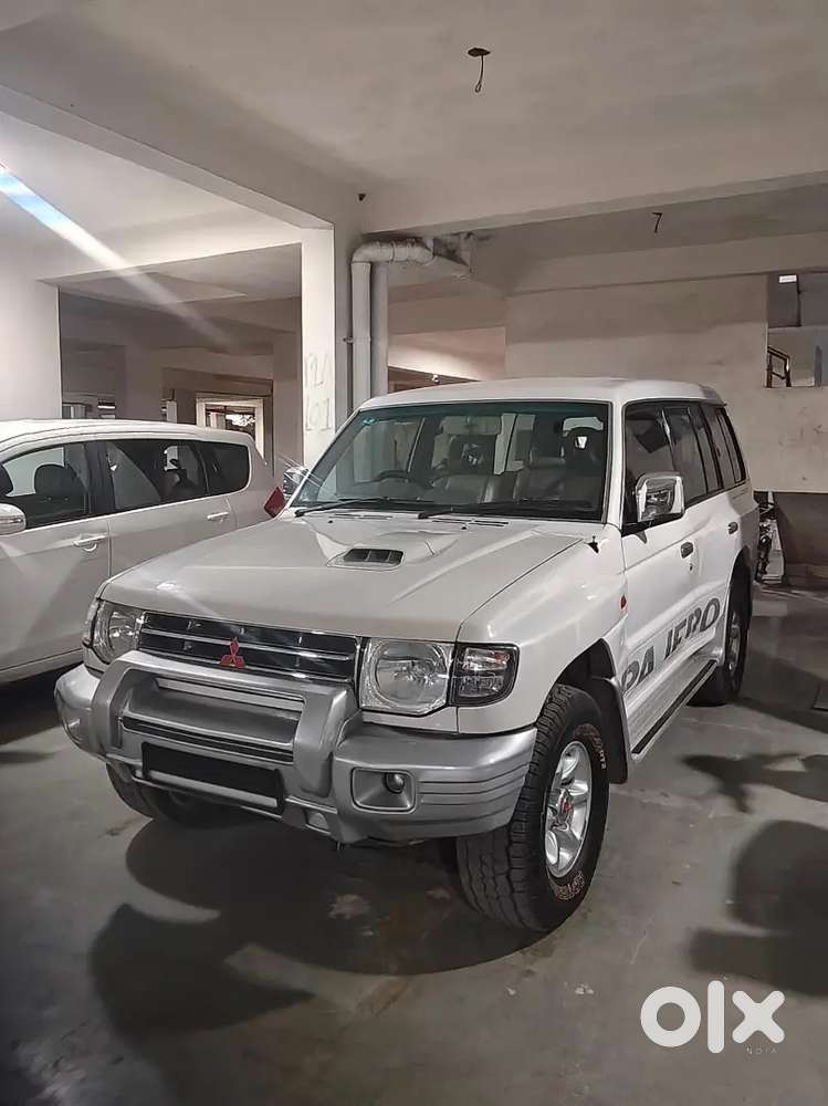 Mitsubishi Pajero Sfx 2012 Rare White Colour 4×4 Off-,road Suv
