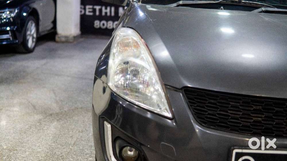 Maruti Suzuki Swift 1.2 Vxi (o), 2016, Petrol