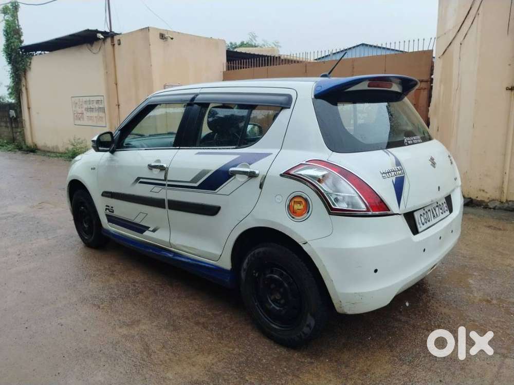 Maruti Suzuki Swift Vxi With Abs, 2015, Petrol