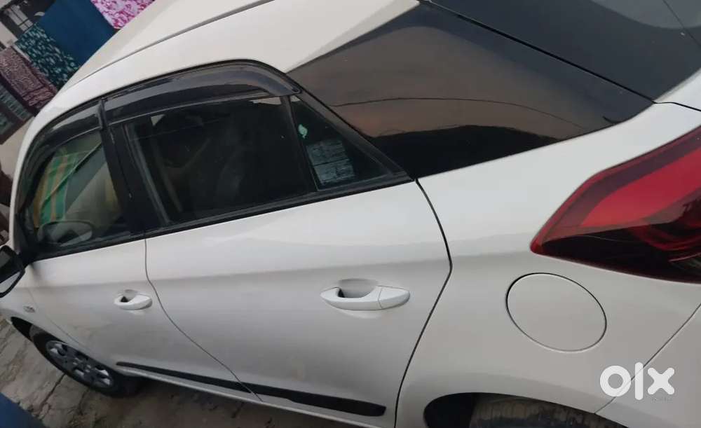 I20 Magna Car
