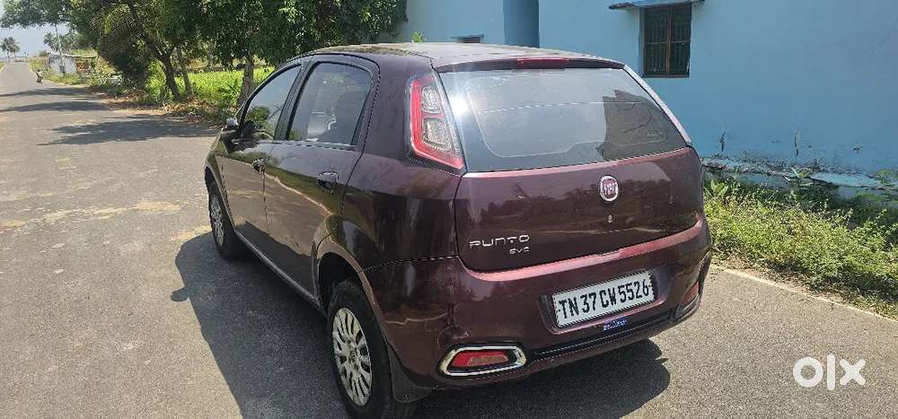 Fiat Grande Punto 2016 Diesel 95000 Km Driven