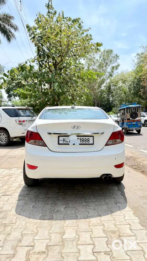 Hyundai Fluidic Verna 2013 December