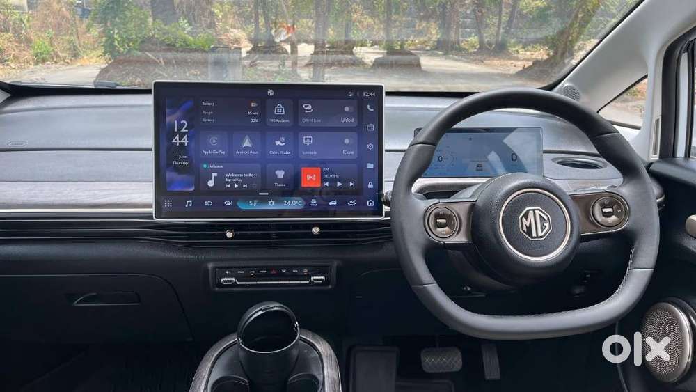 Mg Windsor Ev Essence, 2025, Electric